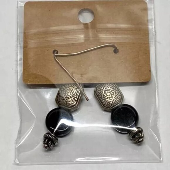 Onyx Dangle Earrings Silvertone Lucky Lantern Beaded Elegant 2 Inch Drop Fashion - Picture 5 of 6